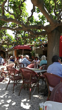 Atmosphère du Restaurant de grillades La Grillade Du Château à Ventenac-en-Minervois - n°16