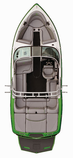 Boat Dealer «Norcal MasterCraft Discovery Bay Mall - Showroom / ProShop», reviews and photos, 1520 Discovery Bay Blvd #200, Discovery Bay, CA 94505, USA