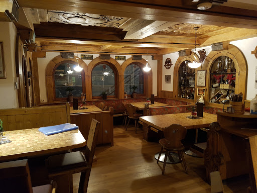 Willis Bar Pizzeria Restaurant en Stuben