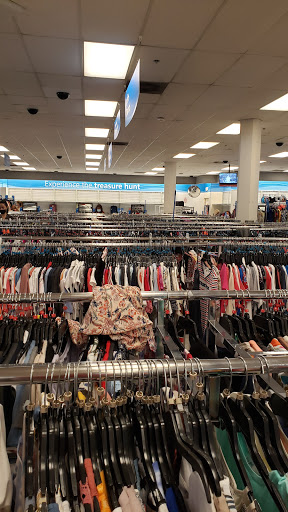 Clothing Store «Ross Dress for Less», reviews and photos, 13750 Riverside Dr, Sherman Oaks, CA 91423, USA