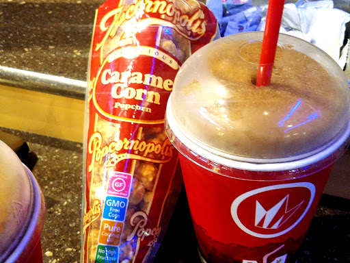 Movie Theater «Regal Cinemas Broward Stadium 12 & RPX», reviews and photos, 8000 W Broward Blvd, Plantation, FL 33388, USA