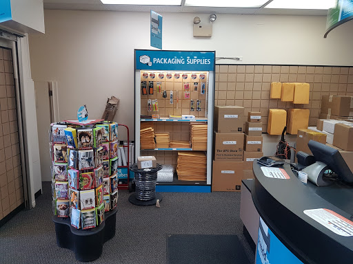 Shipping and Mailing Service «The UPS Store», reviews and photos, 7144 N Harlem Ave, Chicago, IL 60631, USA