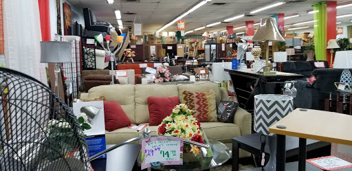 Department Store «Liberty Department Stores II», reviews and photos, 54-30 Myrtle Ave, Ridgewood, NY 11385, USA