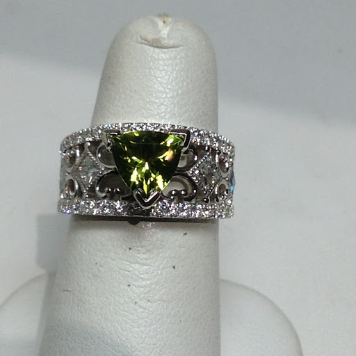 Jeweler «La Jolla Fine Jewelry», reviews and photos, 111 S Main St, Chelsea, MI 48118, USA