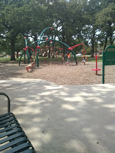 Park «Pleasant Oaks Park», reviews and photos, 8700 Greenmound Ave, Dallas, TX 75227, USA