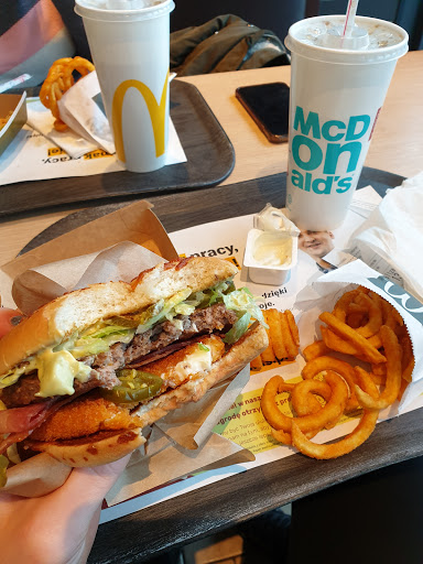 Restauracja McDonald's