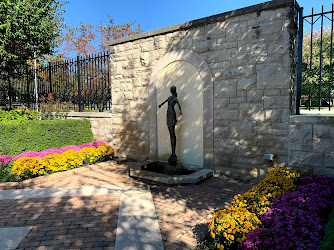 The Ewing and Muriel Kauffman Memorial Garden