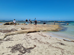 Foto von Peaceful Bay Beach - beliebter Ort unter Entspannungskennern
