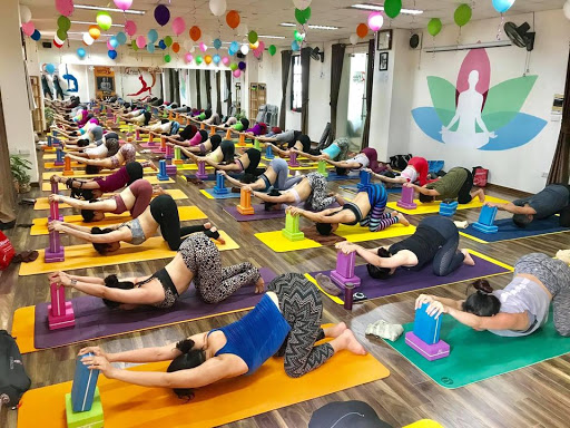 Palan Yoga Center