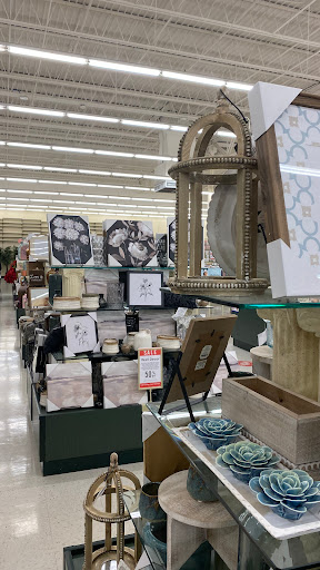 Craft Store «Hobby Lobby», reviews and photos, 3701 McKinley Pkwy #1240, Blasdell, NY 14219, USA