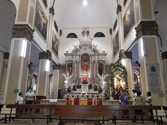 Opiniones de Basílica Catedral Católica San Jacinto de Yaguachi en Guayaquil - Arquitecto