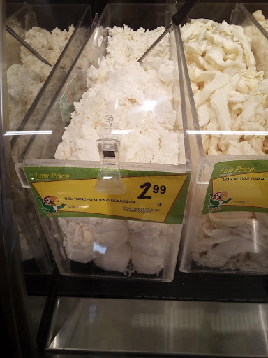 Grocery Store «Fiesta Mart Inc», reviews and photos, 275 NE 28th St, Ft Worth, TX 76106, USA