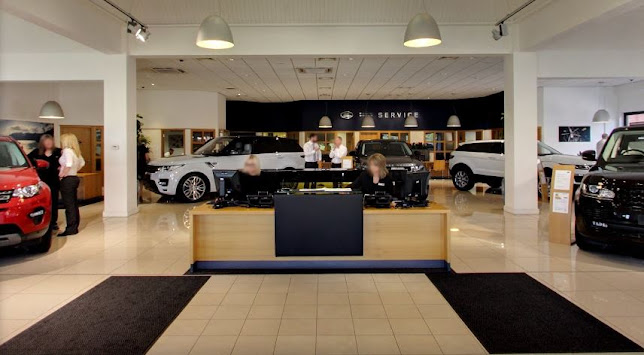 Sytner Land Rover Coventry Open Times