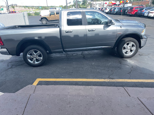 Car Dealer «Lakeside Auto Brokers», reviews and photos, 1331 S Tejon St, Colorado Springs, CO 80905, USA