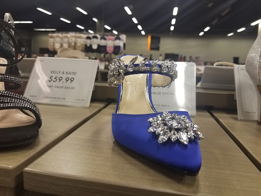 Shoe Store «DSW Designer Shoe Warehouse», reviews and photos, 1015 Cochrane Rd, Morgan Hill, CA 95037, USA