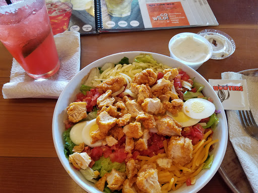 Shopping Mall «Channelside Bay Plaza», reviews and photos, 615 Channelside Dr #117, Tampa, FL 33602, USA