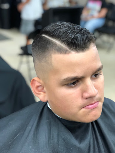 Barber Shop «Top Notch Barber Shop», reviews and photos, 4274 Davie Rd, Davie, FL 33314, USA