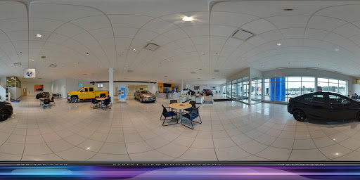 Car Dealer «Spitzer Chevrolet Northfield», reviews and photos, 333 E Aurora Rd, Northfield, OH 44067, USA