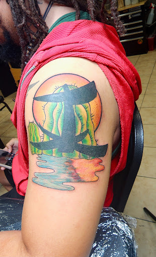 Explore tattoo ideas polynesian, creative tattoo ideas in Houston, available at 333 Tattoo Studio HTX
