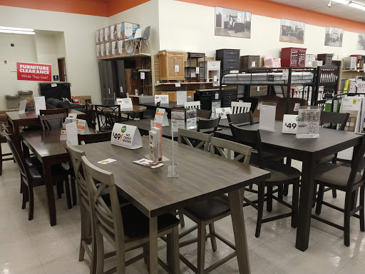 Discount Store «Big Lots», reviews and photos, 1301 W Meeker St, Kent, WA 98032, USA