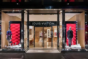 Louis Vuitton Auckland Queen Street image