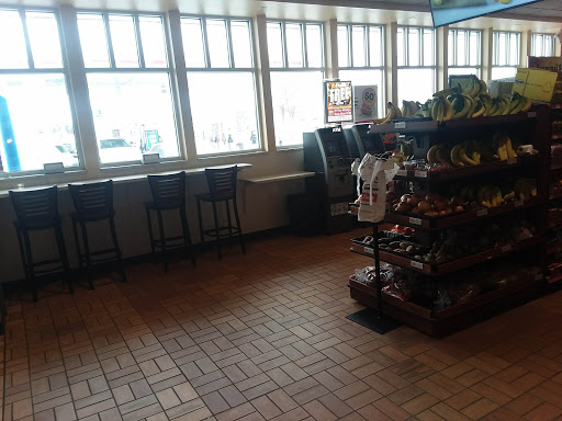 Convenience Store «Kwik Trip #152», reviews and photos, 3278 Hwy 61 N, Vadnais Heights, MN 55110, USA