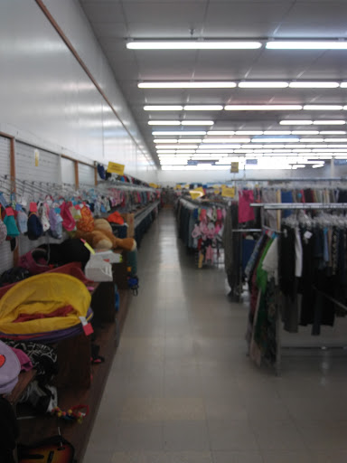 Thrift Store «American Thrift Store», reviews and photos, 5510 N Springboro Pike, Dayton, OH 45449, USA