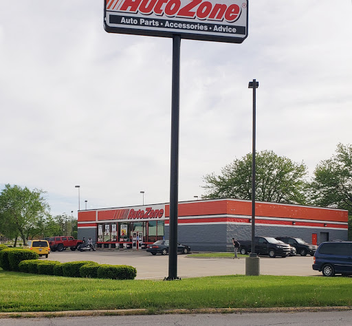 Auto Parts Store «AutoZone», reviews and photos, 2548 Hubbell Ave, Des Moines, IA 50317, USA