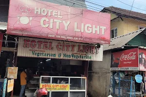Hotel City Light image