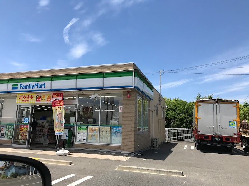 ファミリーマート 稲沢込野町店