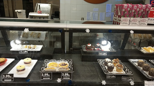 Grocery Store «Schnucks», reviews and photos, 2030 Dorsett Rd, Maryland Heights, MO 63043, USA