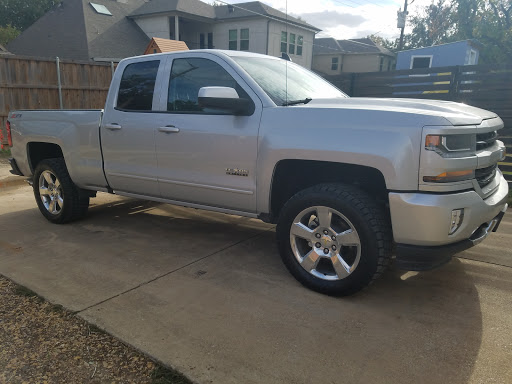 Tire Shop «Discount Tire», reviews and photos, 6616 Northwest Hwy, Dallas, TX 75231, USA