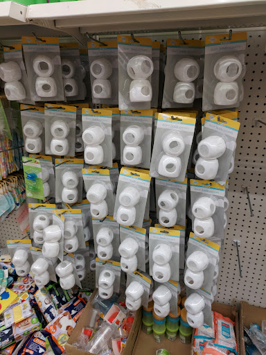 Dollar Store «Dollar Tree», reviews and photos, 1038 U.S. 9, Parlin, NJ 08859, USA