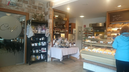 Bäckerei & Cafe Volgger