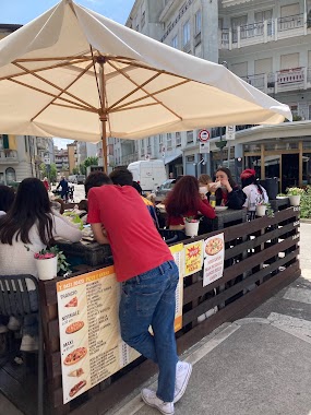 Pizzeria Jolly
