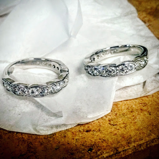 Jewelry Store «Caleesi Designs Jewelers», reviews and photos, 2620 S Lamar Blvd, Austin, TX 78704, USA