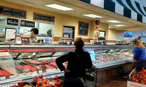 Grocery Store «The Fresh Market», reviews and photos, 11 Essington Dr, Hingham, MA 02043, USA