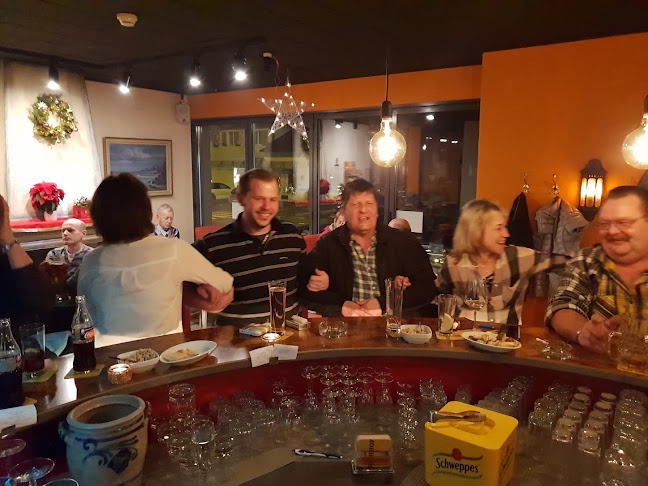 Rezensionen über Chez Charly in Emmen - Bar