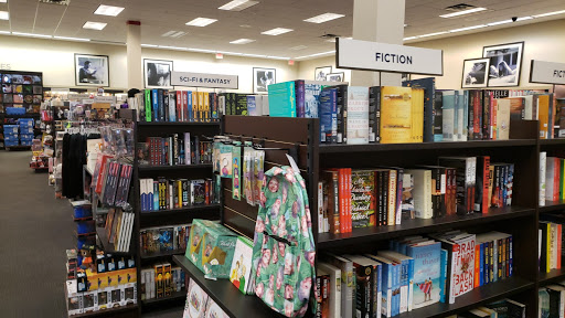 Book Store «Books-A-Million», reviews and photos, 318 Cox Creek Pkwy, Florence, AL 35630, USA