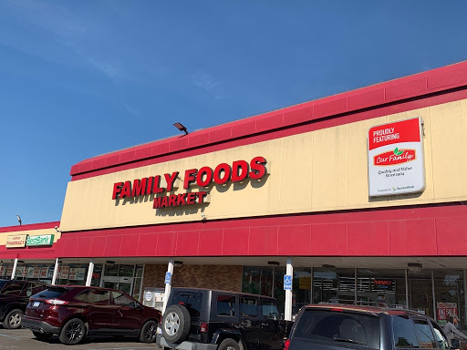 Supermarket «Family Foods Market», reviews and photos, 19230 Harper Ave, Harper Woods, MI 48225, USA