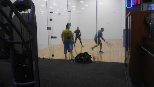 Gym «LA Fitness», reviews and photos, 31055 Gratiot Ave, Roseville, MI 48066, USA