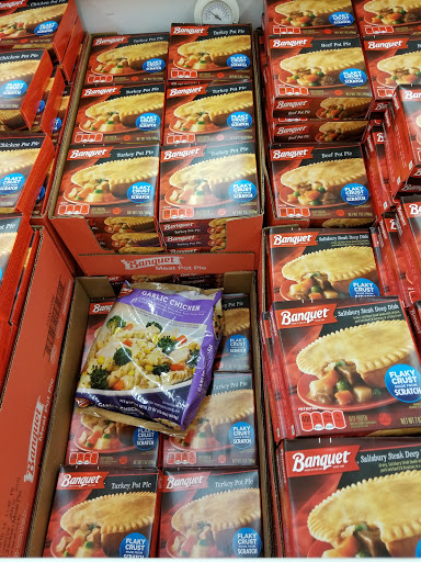 Grocery Store «Save-A-Lot», reviews and photos, 6339 Olde York Rd, Parma Heights, OH 44130, USA