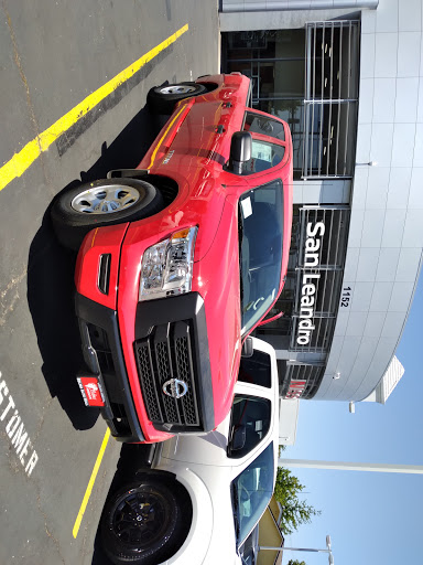Nissan Dealer «Autocom Nissan East Bay», reviews and photos, 1152 Marina Blvd, San Leandro, CA 94577, USA