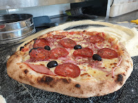 Photos du propriétaire du Pizzeria Camion la pana pizza midi à Saint-Martin-de-Seignanx - n°1