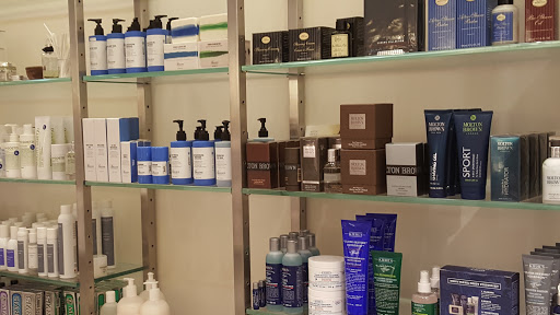 Department Store «Barneys New York, Chicago», reviews and photos, 15 E Oak St, Chicago, IL 60611, USA