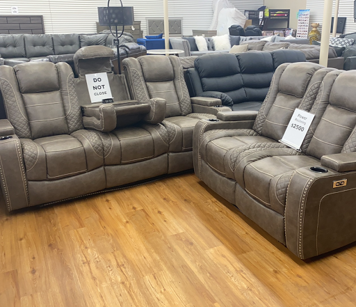 Furniture Store «Discount Furniture World», reviews and photos, 1902 Coliseum Blvd, Greensboro, NC 27403, USA