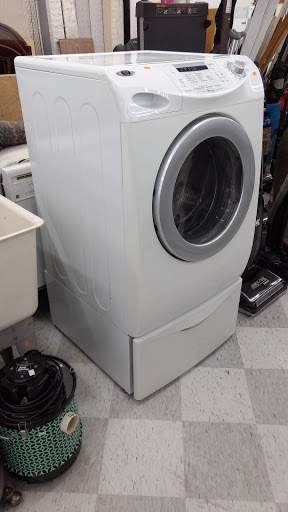 Thrift Store «This-N-That Thrift Store Vancouver Plaza», reviews and photos, 7601 NE Vancouver Plaza Dr, Vancouver, WA 98662, USA