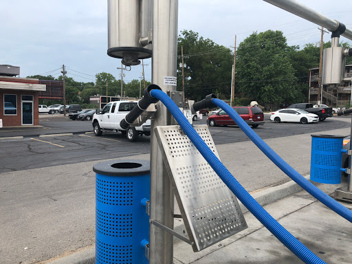 Car Wash «Big Splash Car Wash», reviews and photos, 614 W 39th St, Kansas City, MO 64111, USA