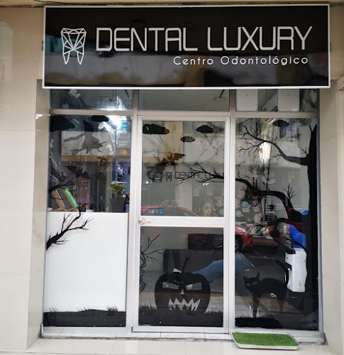 Opiniones de Dental Luxury en Santo Domingo de los Colorados - Dentista
