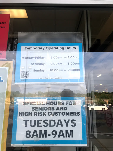 Pet Supply Store «Petco», reviews and photos, 149 Gravois Bluffs Plaza Dr, Fenton, MO 63026, USA